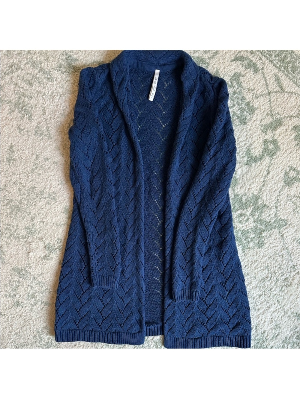 Cardigan Bundle - Picture 9 of 14